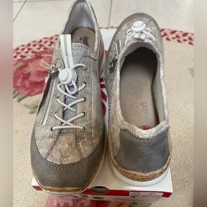 NWT Rieker sneakers